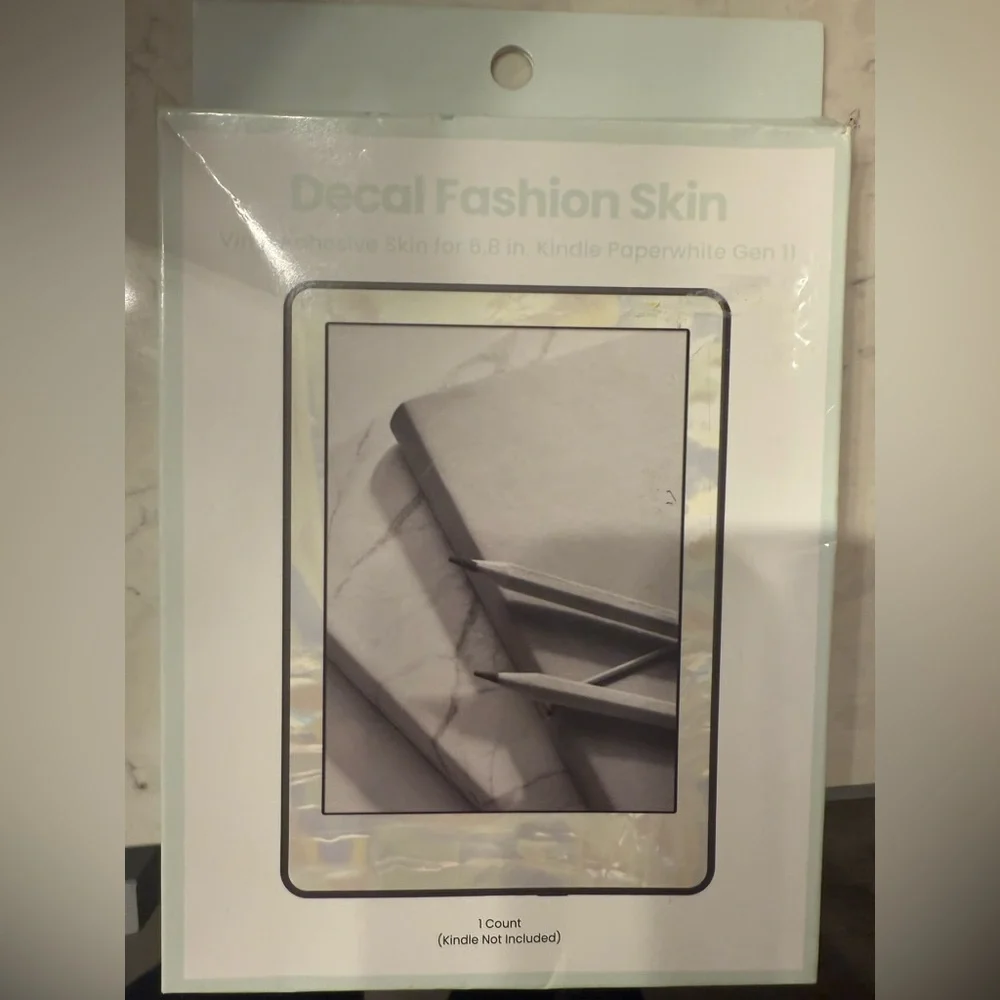 ⚠️ 5/25: Target Gray Decal Skin for Kindle Paperwhite